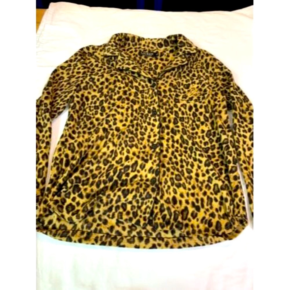Lauren Ralph Lauren size medium Cheetah Print Pajamas capri style soft fleece